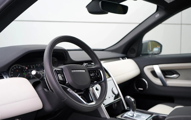 Land Rover Discovery Sport cena 234900 przebieg: 8097, rok produkcji 2023 z Trzebiatów małe 379